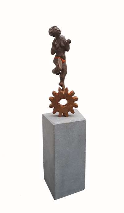 Ayelet Lalor - It's a question of Balance !- Bronze, steel, limestone - 34 x 7 x 7 cm - €700