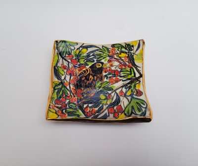 Etain Hickey - In the Haw - ceramic - 18 x 16 cm - €200